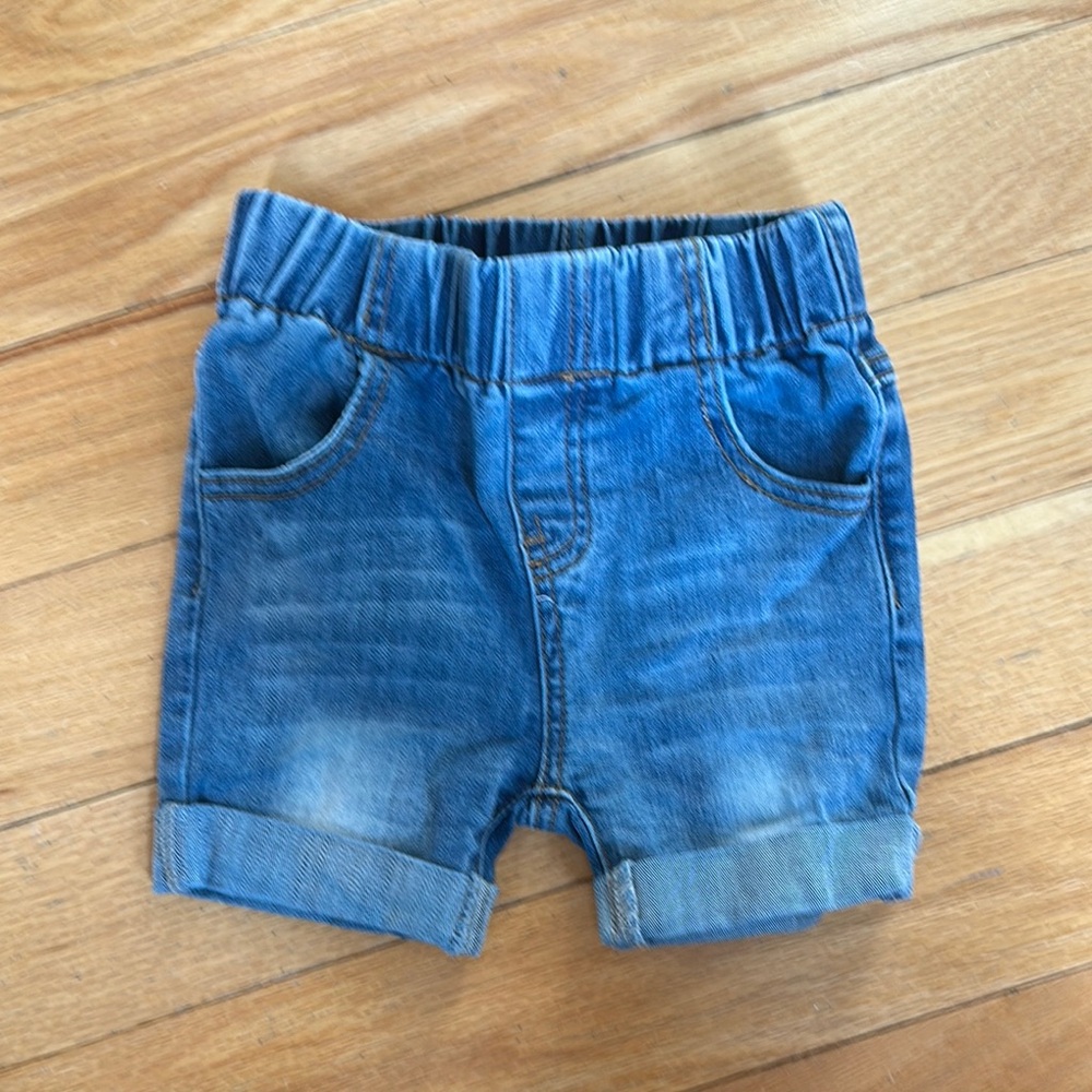 Blue Elastic Waist Denim Shorts with Cuffed Hems